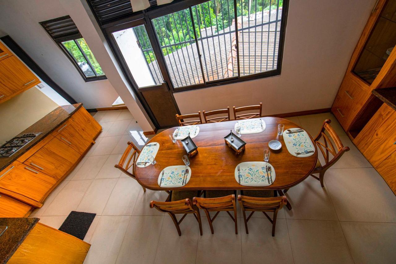 Aa Bungalow Kandy Eksteriør billede
